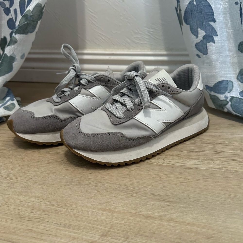 New Balance Classic Gray and White Shoes